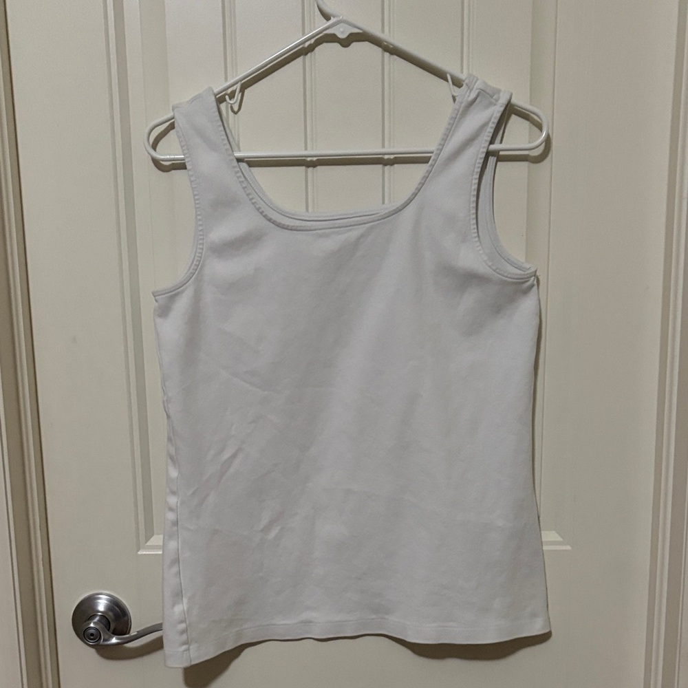 Lands End Classic White Scoop Neck Tank Top - Women's